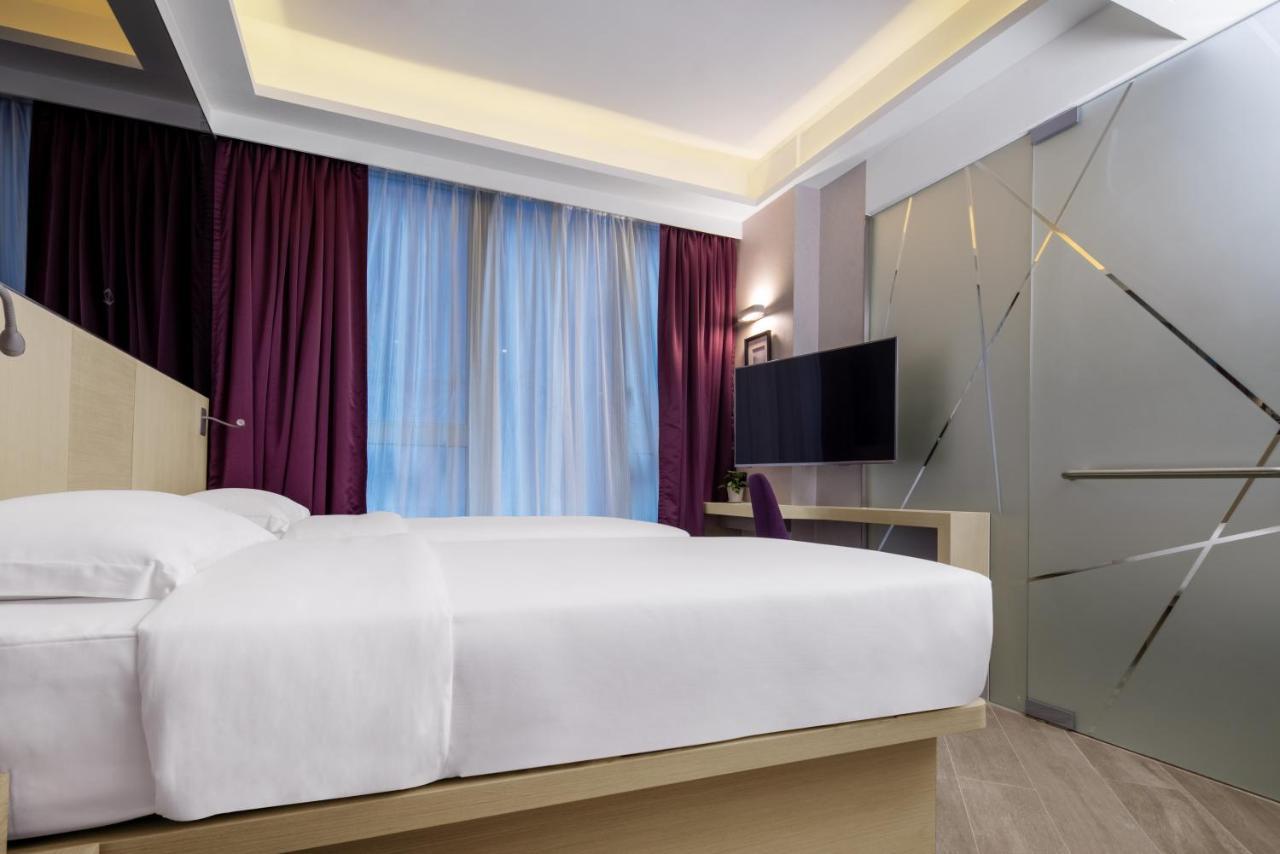 Starphire Hotel Hongkong Exteriör bild